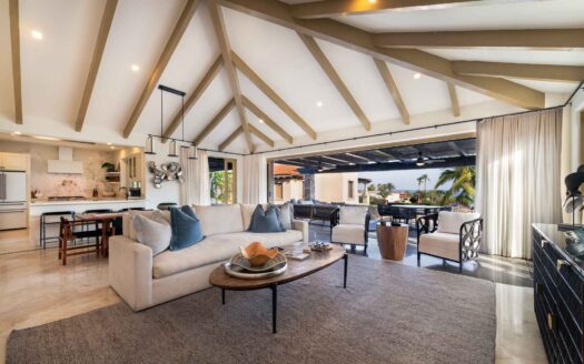 Cabo San Lucas, Mexico | 4-Bed Chalet With Beach Club