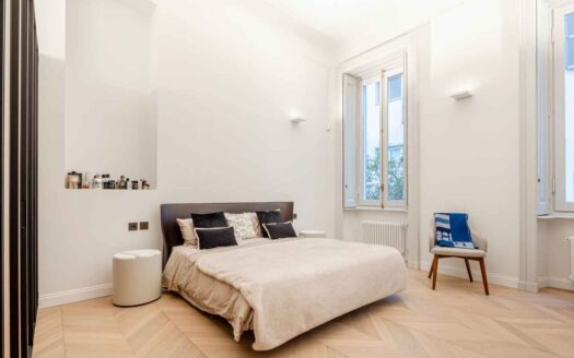 Milan, Italy | 3-Bed Apartment Historic Building