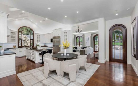 Montecito, California | 6-Bed Estate With Pool