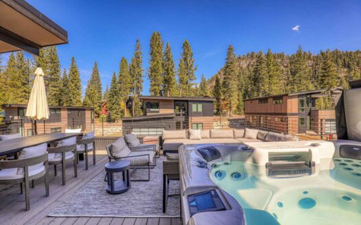 Lake Tahoe, Olympic Valley California | 4-Bed Chalet Ski-In/Ski-Out