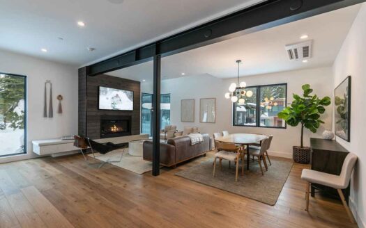 Lake Tahoe, Olympic Valley California | 4-Bed Chalet With Ski Village Access