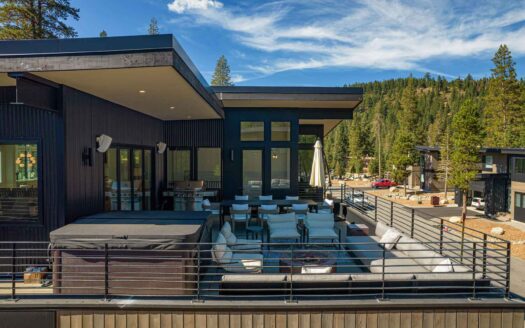 Lake Tahoe, Olympic Valley California | 4-Bed Chalet Ski-In/Ski-Out