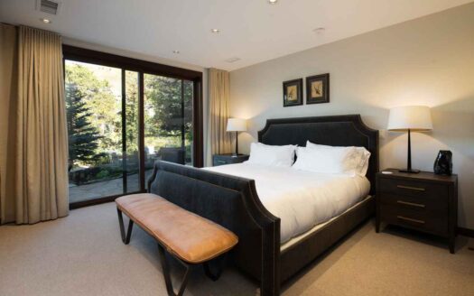 Vail, Colorado | 4-Bed Chalet Forest Road