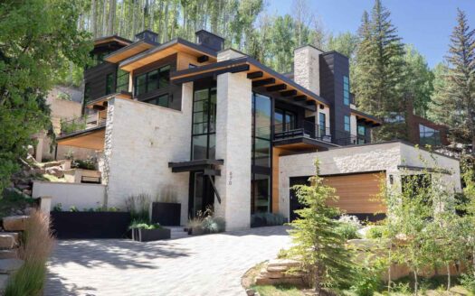 Vail, Colorado | 4-Bed Chalet Lionshead