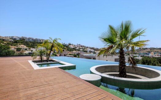 Albufeira, Portugal | 4-Bed Villa With Infinity Pool