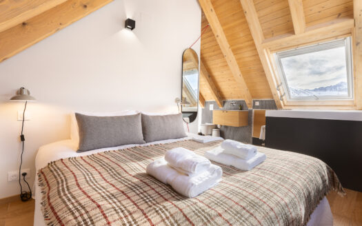 Bagergue, Baqueira Spain | 4-Bed Duplex With Jacuzzi