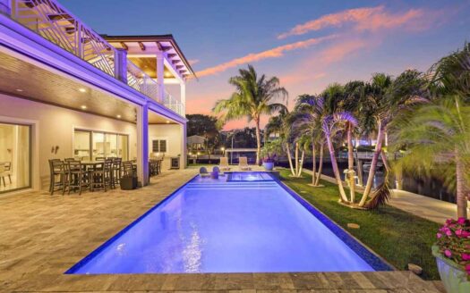 Delray Beach, Florida USA | 5-Bed Waterfront Estate