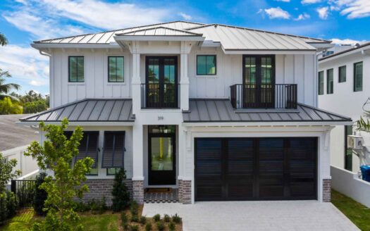 Fort Lauderdale, Florida | 4-Bed Chalet With Private Dock