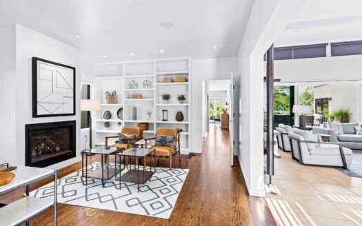 Healdsburg, California | 5-Bed Estate With Wine Country Views