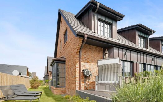 Hörnum, Germany | 2-Bed Beach House With Sauna