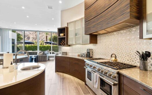 Indian Wells, California | 4-Bed Chalet With Desert Views