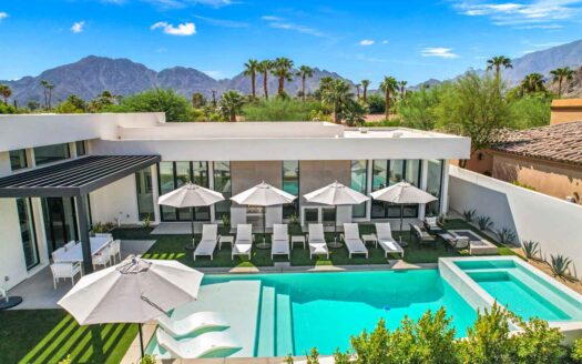 La Quinta, California | 4-Bed Chalet With Pool