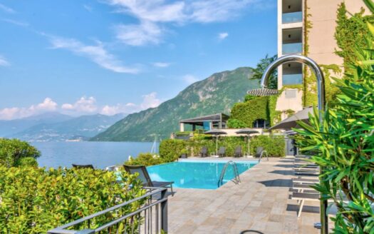 Lezzeno, Lake Como Italy | 2-Bed Penthouse First Waterline With Dock