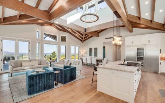 Napa, California | 4-Bed Chalet With Valley Views