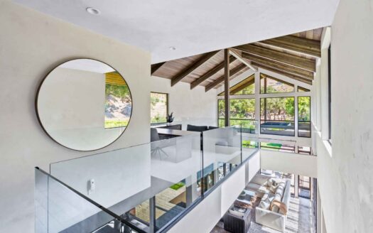 Napa Valley, Napa California | 4-Bed Chalet With Guest House