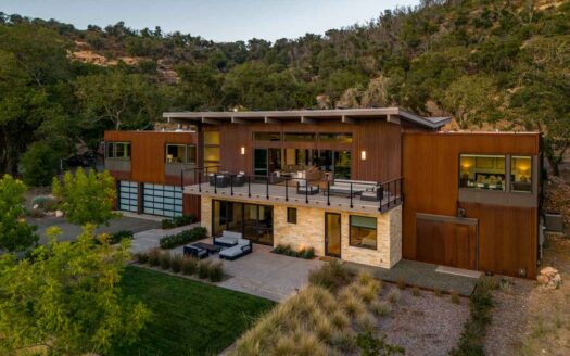 Napa, California | 5-Bed Chalet On Silverado Trail