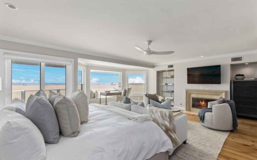 Newport Beach, California | 5-Bed Chalet Oceanfront