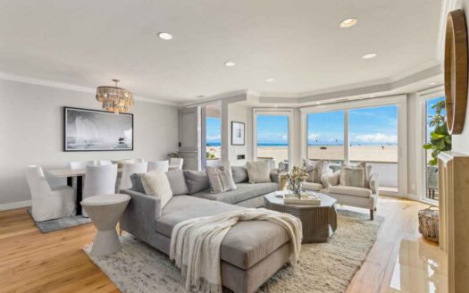 Newport Beach, California | 5-Bed Chalet Oceanfront