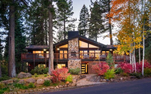 Lake Tahoe, Tahoe City California | 4-Bed Chalet In Tahoe City