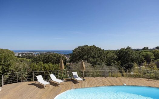 Vallauris, France | 4-Bed Villa With Sea Views