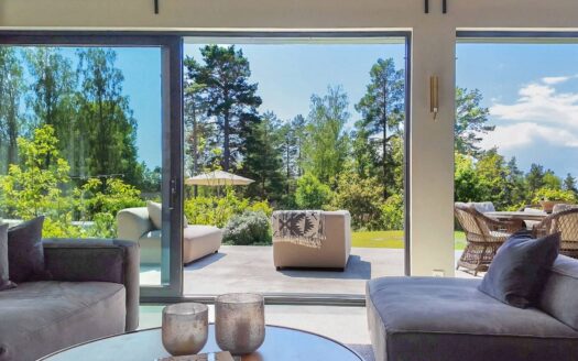 Värmdö, Sweden | 5-Bed House With Pool & Sauna