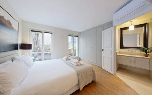 Paris, Le Marais 4th Arrondissement | 18th Century 2-Bed With Private Terrace