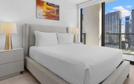 Brickell, Miami Florida | Luxury 2-Bed Apartment with pool Flexible Use