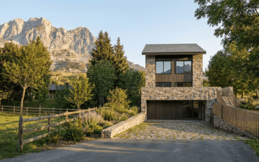 Formigal | 5-Bed Chalet Tena Valley Mountain Retreat