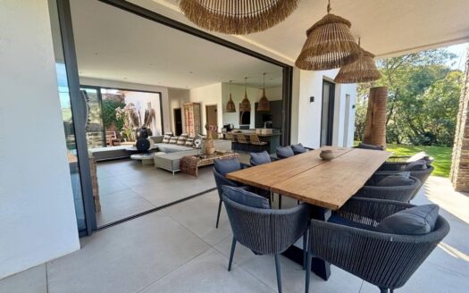 Grimaud, Côte d’Azur | 3+1 Bed Garden Villa With Pool, Sauna & Views Towards Saint-Tropez